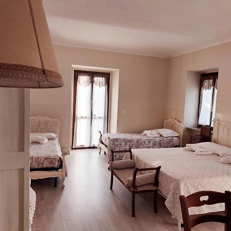 לינה וארוחת בוקר טורינו La Casina Del Grillo מראה חיצוני תמונה