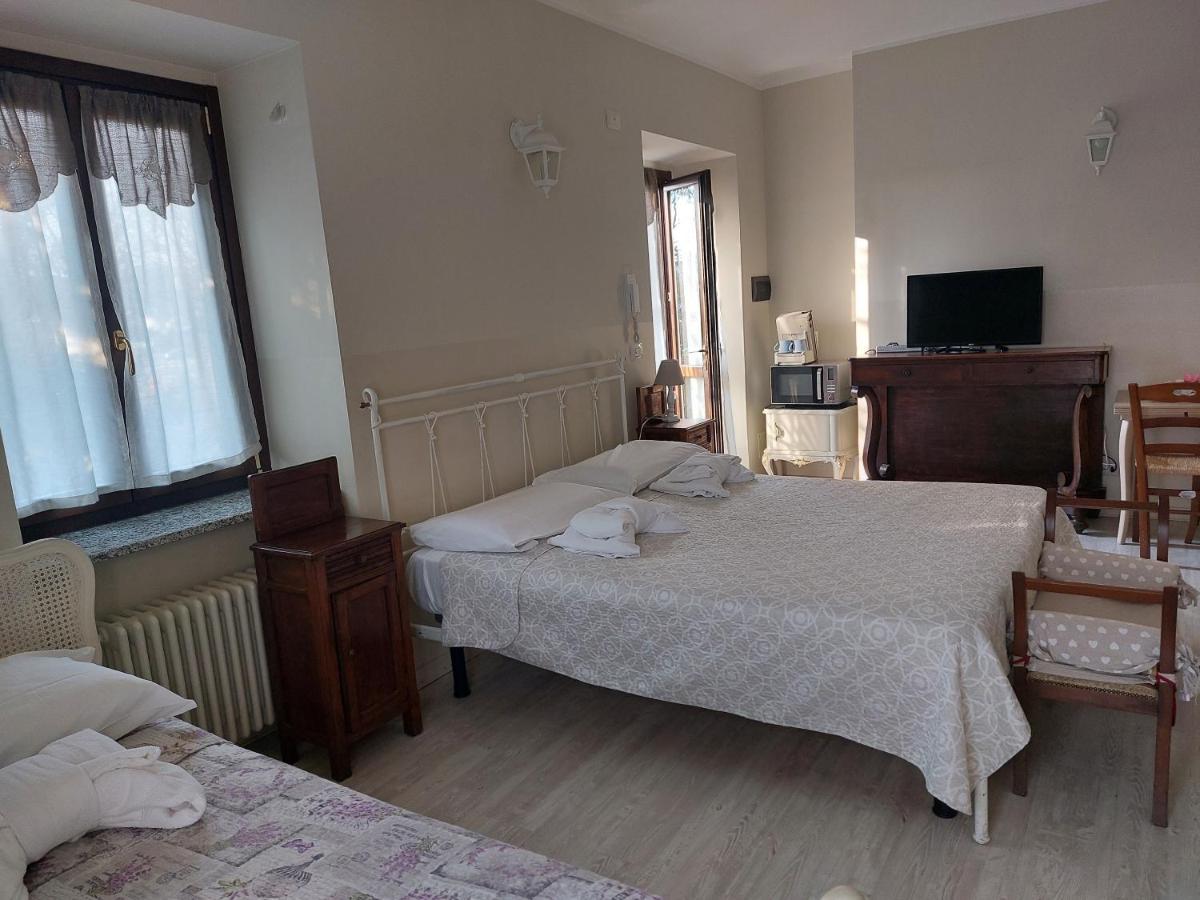 לינה וארוחת בוקר טורינו La Casina Del Grillo מראה חיצוני תמונה