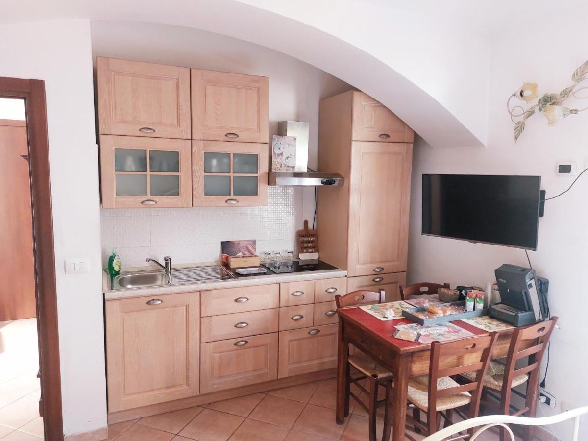 לינה וארוחת בוקר טורינו La Casina Del Grillo מראה חיצוני תמונה