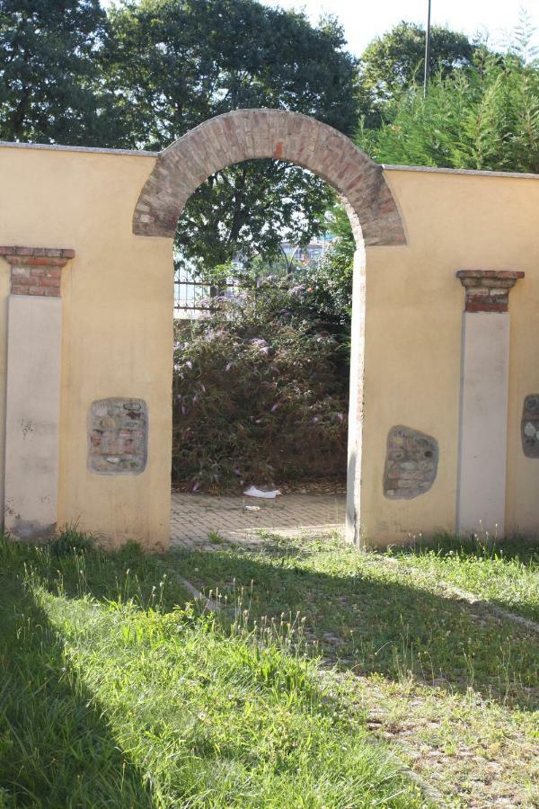לינה וארוחת בוקר טורינו La Casina Del Grillo מראה חיצוני תמונה