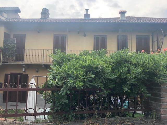 לינה וארוחת בוקר טורינו La Casina Del Grillo מראה חיצוני תמונה